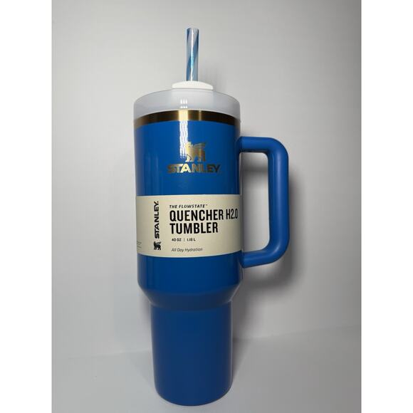 Stanley Holiday Exclusive ARTIC TWIST BLUE 40oz H2.O Flowstate Quencher BNWT - Picture 2 of 9